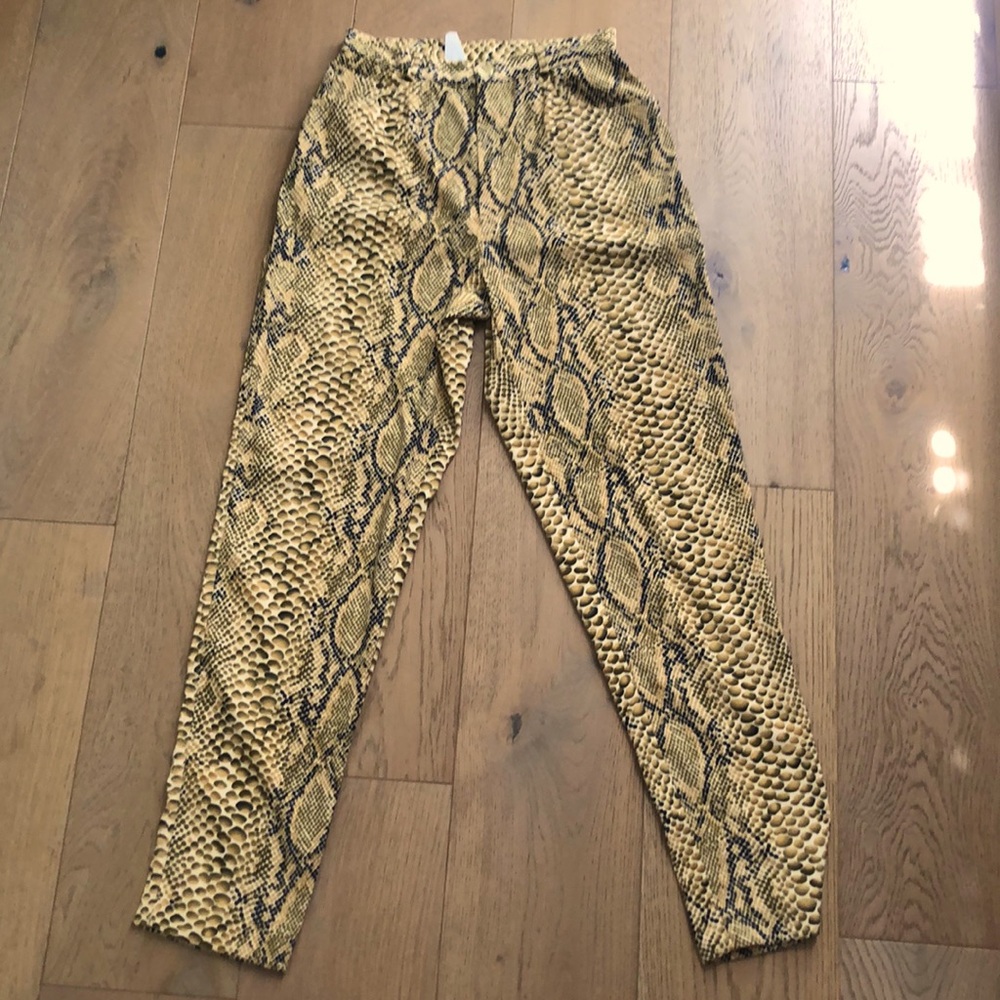 Alberto Makali Sport snakeskin high-waisted pants